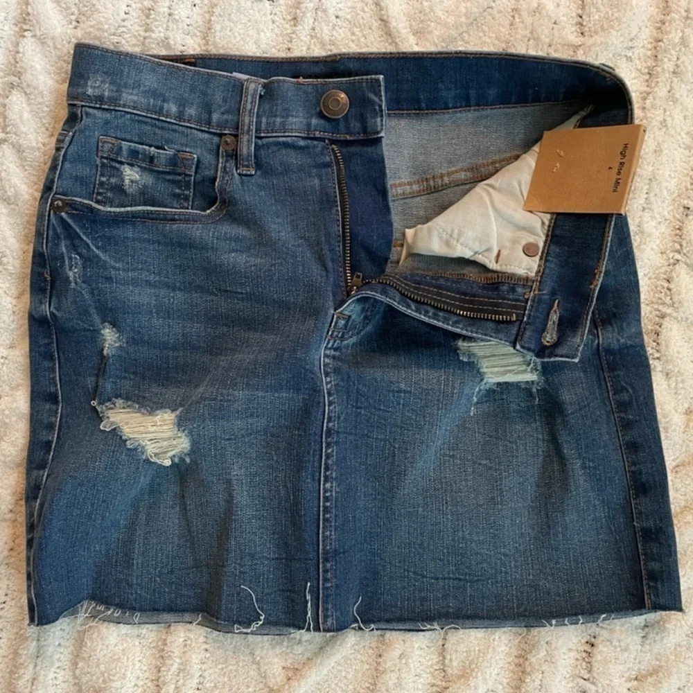 AÉROPOSTALE Real Denim High-Rise Mini Skirt Size 4